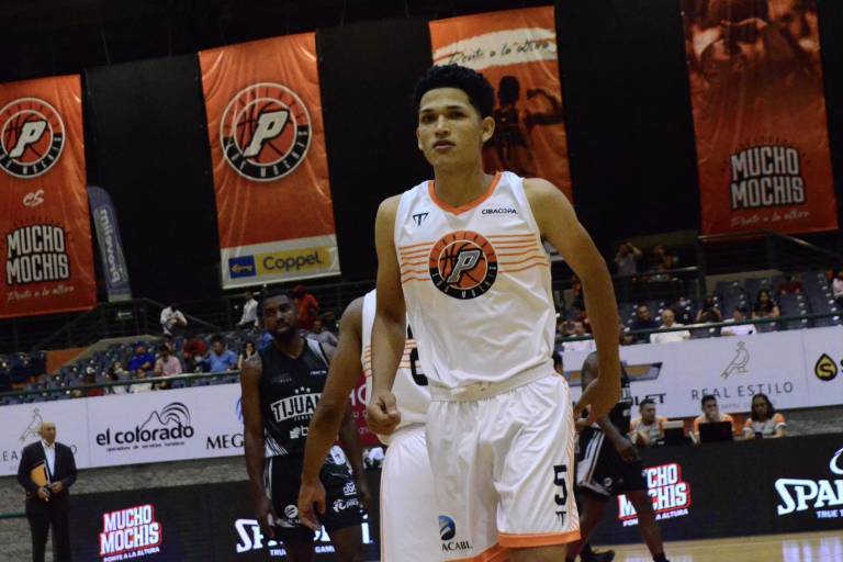 Pioneros y Rayos disputarán una semifinal de alarido en el CUM de Los Mochis