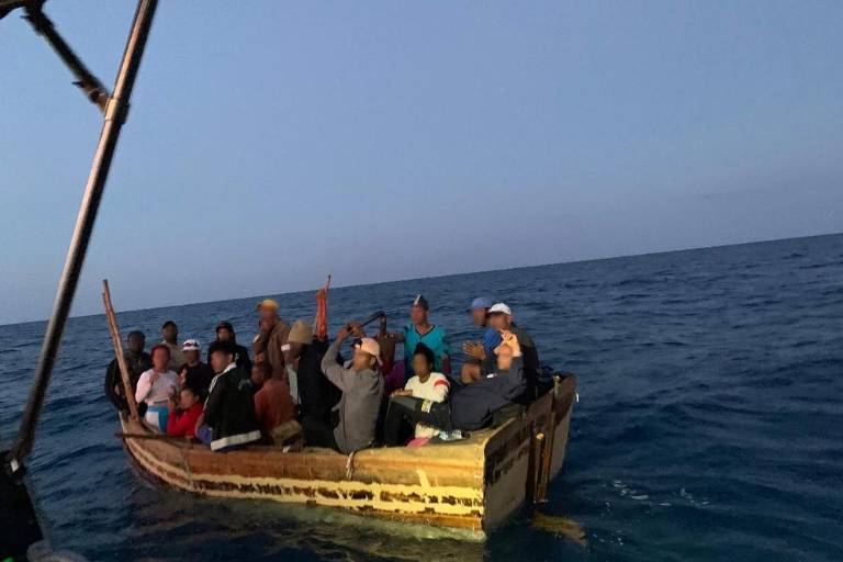 Repatria EU a 11 balseros cubanos; suman 6,761 deportaciones desde octubre