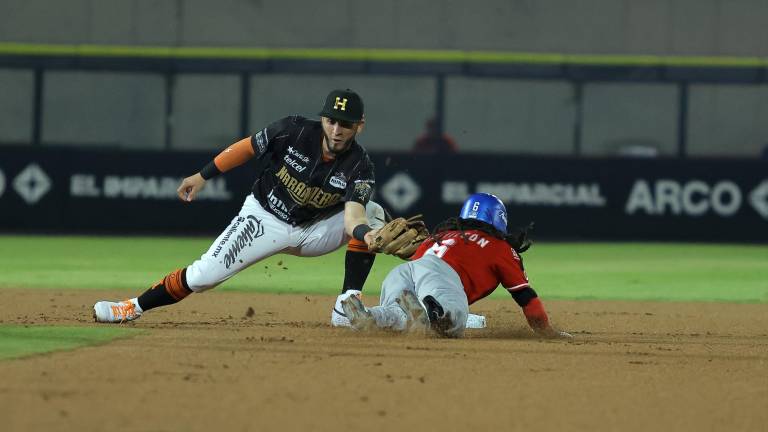 Naranjeros de Hermosillo se quedó con el primer juego de la serie ante Charros de Jalisco.