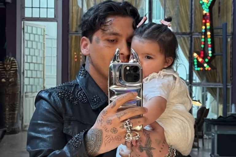 Vive Christian Nodal emotivo encuentro con su hija Inti en México