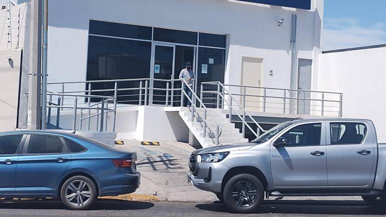 De esta sucursal bancaria salió el cuentahabiente asaltado.