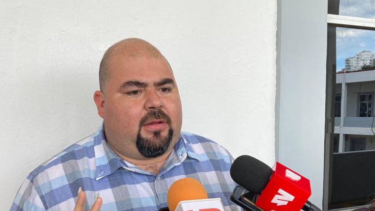 El director de Sedectur manifestó que en cuanto al trabajo del comité podría ser unificar instrucciones del Gobierno Estatal y definir los puntos de observación que habrá en el puerto.