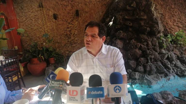 El legislador Apolinar García Carrera señaló que existen varios factores por los que la población está renuente a aplicarse la vacuna contra Covid.