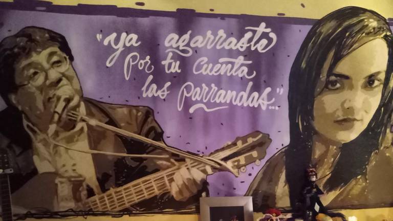El mural de Juan Jiménez e Itzel Navidad lo creó Doctor Feis.
