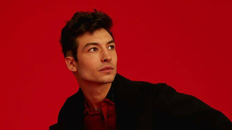 Ezra Miller enfrenta un juicio