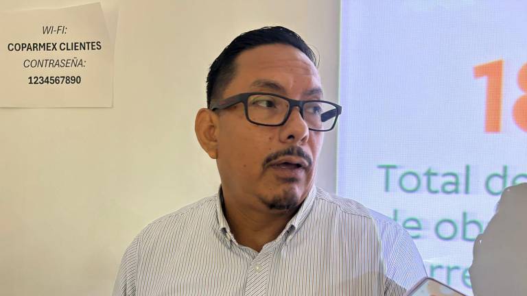Gustavo Rojo, presidente del Observatorio Ciudadano de Mazatlán, informó sobre la denuncia contra el Ayuntamiento por una adjudicación directa sin sustento legal.