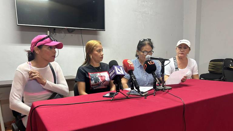 A cambio de participar se solicitará agua embotellada y suero.