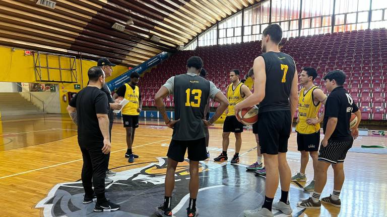 Caballeros se prepara fuerte en La Fortaleza.