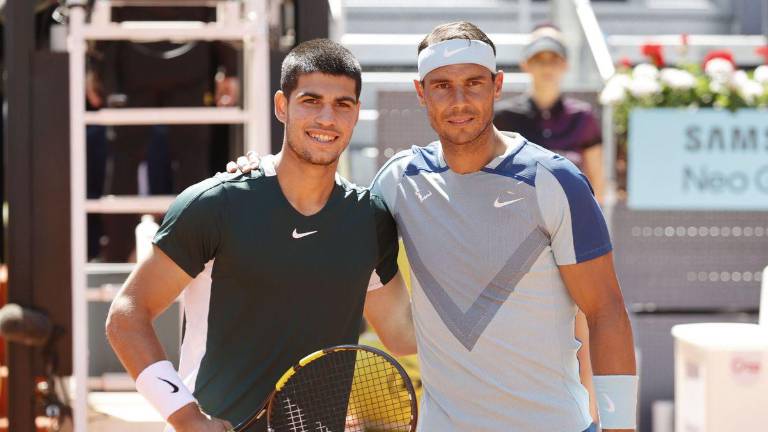 Los españoles Carlos Alcaraz y Rafael Nadal lideran el ranking de la ATP tras los resultados del viernes en Seúl.