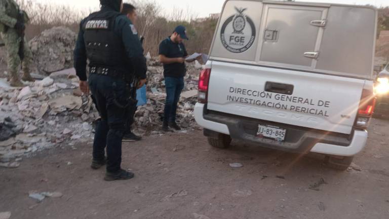 El hombre fue localizado en un camino de terracería del municipio de Navolato.