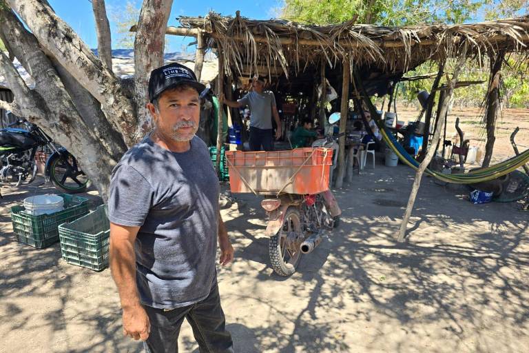 Gaspar regresó de Estados Unidos a Chametla para dedicarse a la pesca