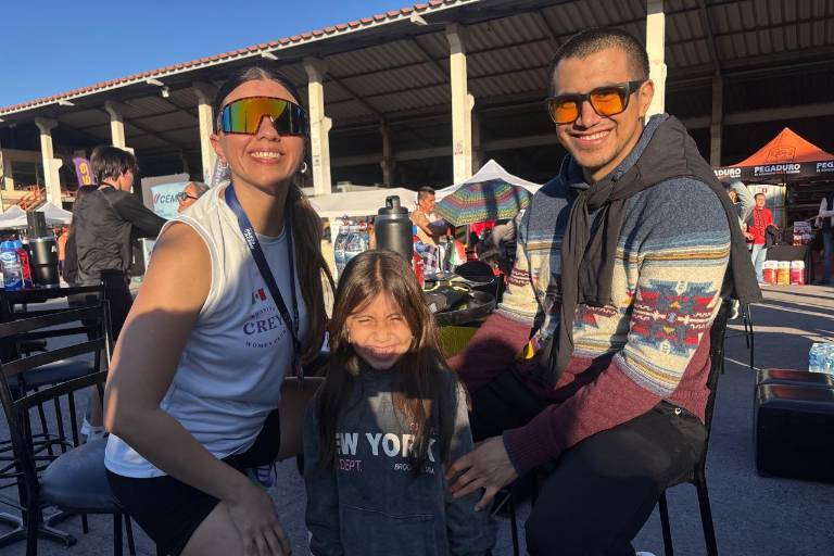 Corren sinaloenses en pro de la Ciudad de los Niños, en el Medio Maratón de Fetasa 2025