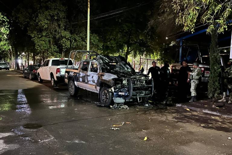 Descartan acto vandálico en incendio de patrulla en La Campiña: fue una falla eléctrica