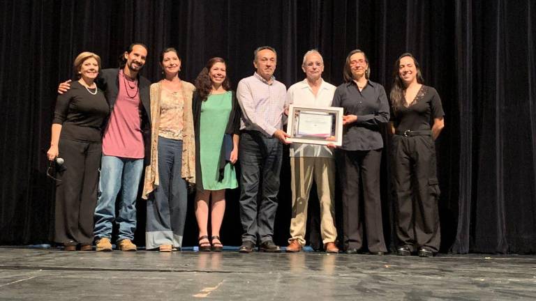 Recibe Jaime Hinojosa el Premio Nacional de Danza José Limón.