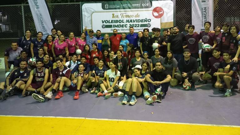 Los voleibolistas donaron y se divirtieron.