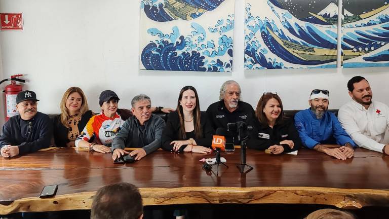 En rueda de prensa se dan detalles de la Expo Deportiva del Maratón Internacional de Culiacán.