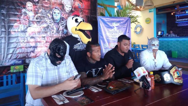 Julio Soriano dio a conocer los pormenores para la función de lucha libre del próximo 1 de abril.