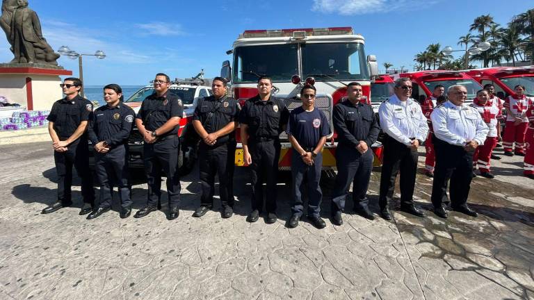 El Cuerpo Voluntario de Bomberos de Mazatlán se dice listo para responder ante inundaciones o emergencias presentadas durante la temporada de lluvias.