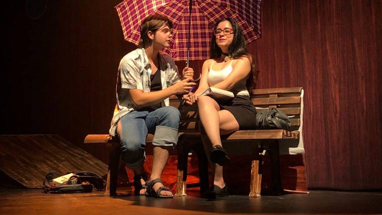 Los negros pájaros del adiós se presentó en el Teatro Socorro Astol.