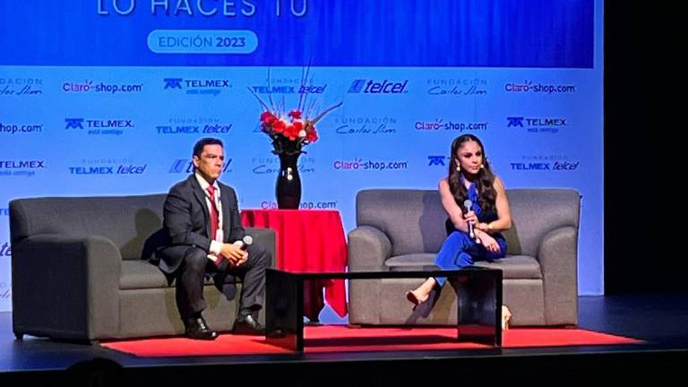 Paola Longoria habla sobre las condiciones del deporte en México.