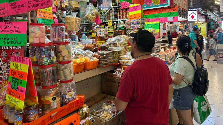 Artículos de souvenirs siguen siendo una parte fundamental del consumo.