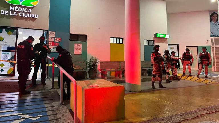 Durante la noche del viernes se registró un ataque a balazos dentro de una clínica en Culiacán.