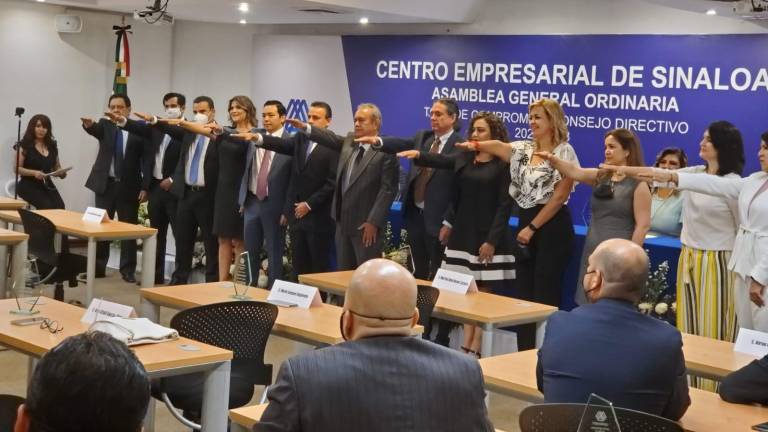José Medina Mora Icaza, presidente nacional de la Confederación Patronal de la República Mexicana fue quien le tomó protesta a los nuevos miembros para el periodo 2021-2023