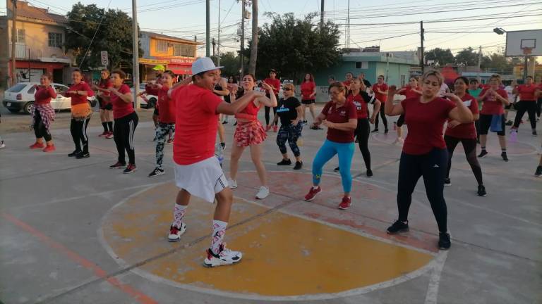 La Máster Class tuvo lugar en la cancha de la Colonia Urías.