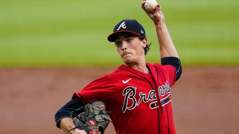 Max Fried buscará nivelar la SDLN cuando se enfrente este lunes a los Filis.