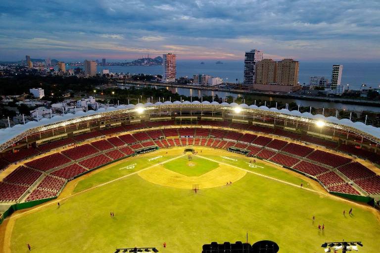 Mazatlán sería parte de la Liga Mexicana de Beisbol; Alcalde dice que negociaciones van avanzadas