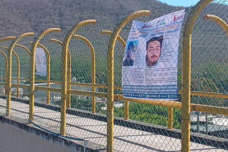 Colocan lonas en puentes de Rosario para encontrar a Kevin y Johan