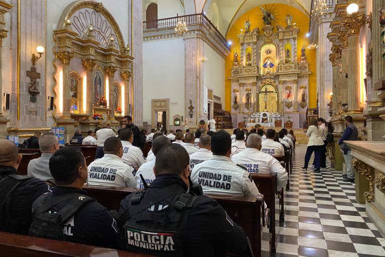 Con misa de acción de gracias celebran el Día del Policía en Culiacán