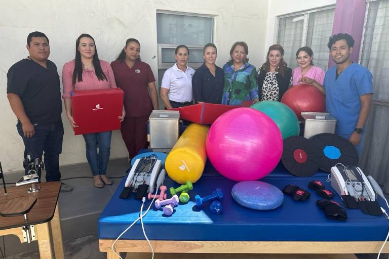 Recibe equipo Unidad Básica de Rehabilitación de Escuinapa