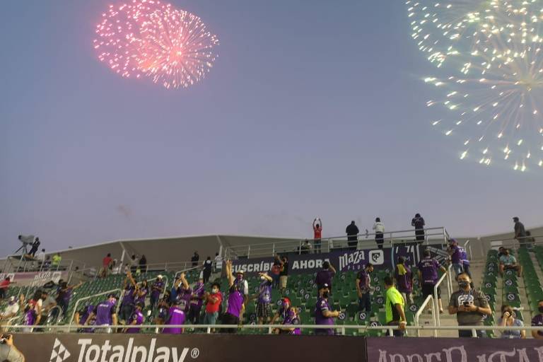 Mazatlán FC mantiene el invicto gracias a par de goles de Camilo Sanvezzo