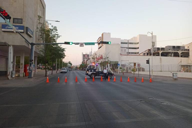 Cierran tramo de la Álvaro Obregón en Culiacán por marcha de la diversidad sexual