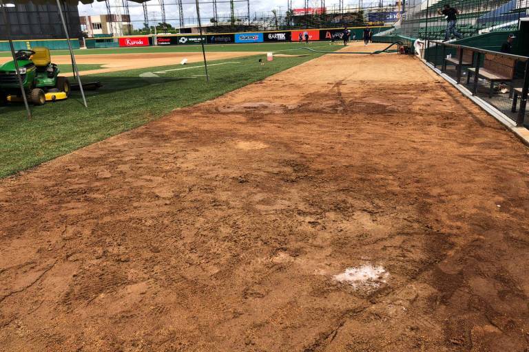 Juego entre Algodoneros y Tomateros es suspendido por mal estado del campo por lluvia