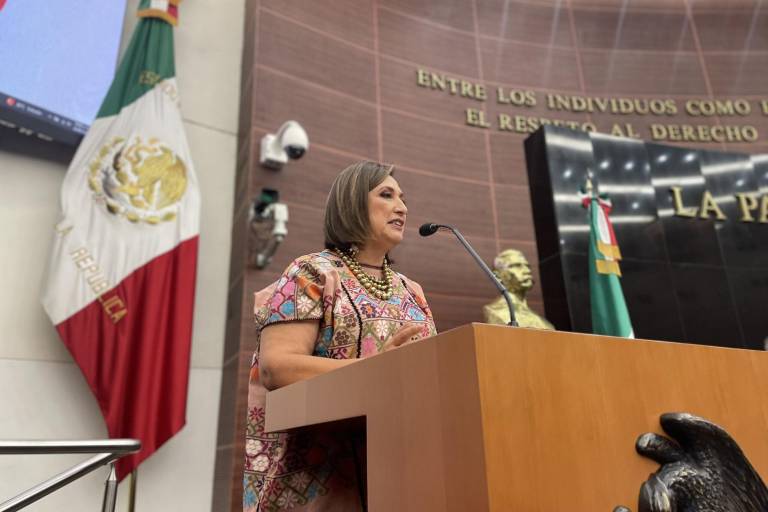 Rector de la UNAM pide analizar presunto plagio de Xóchitl en trabajo de titulación