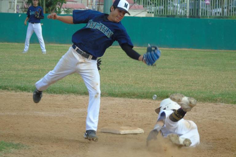 Marineros logra subcampeonato en el Mazatlán Baseball Tournament-Venados 2023