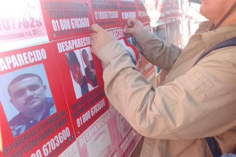 Comienzan volanteo para concientizar a la sociedad sobre desaparición forzada, en Culiacán