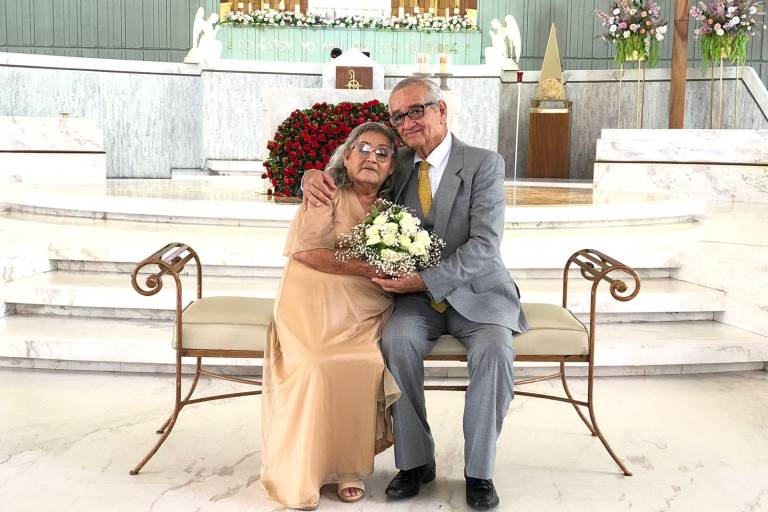 Viven un amor de oro