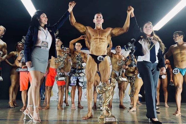 Sergio Cervantes se corona en el Clásico Mr. Mazatlán 2021