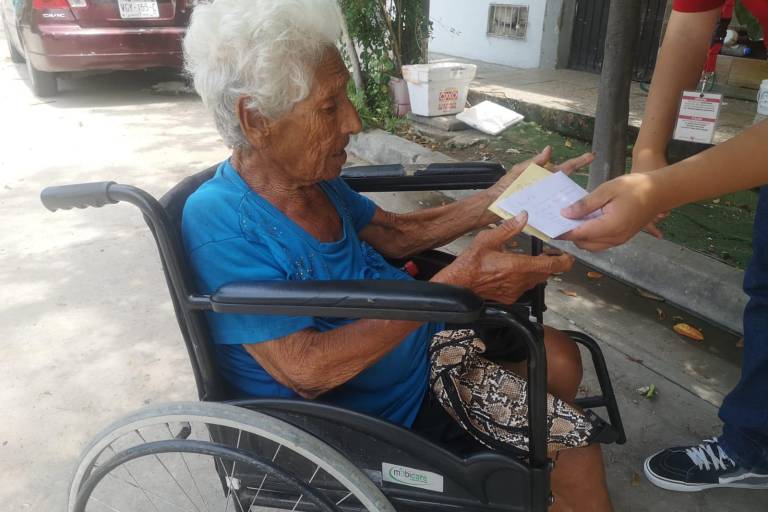 Llega más ayuda de suscriptores de Datemex para Rita