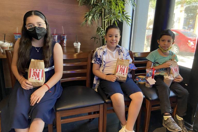 Datemex festeja a los niños con función de cine