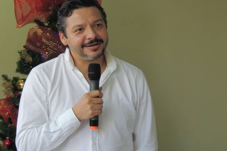 Celebran colaboradores de Datemex la Navidad con rico desayuno