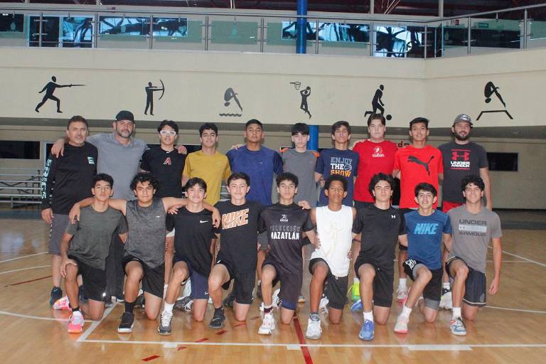 Se concentran selecciones Sinaloa de baloncesto rumbo a los Macro Regionales
