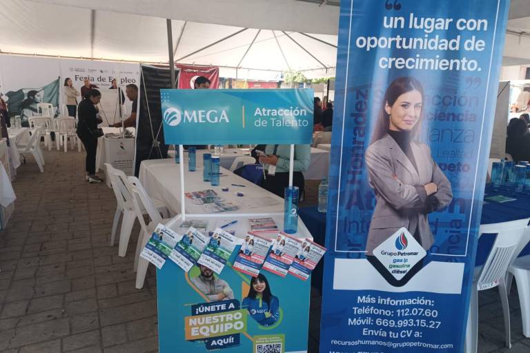 Celebran Feria del Empleo en Mazatlán con más de 500 vacantes disponibles
