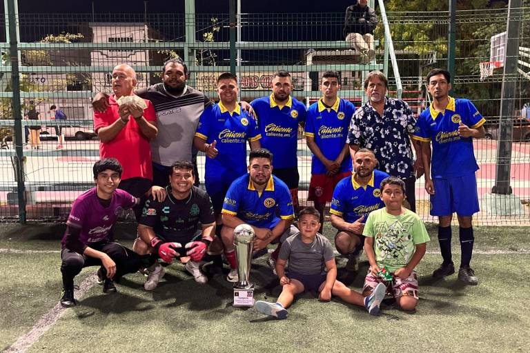 Águilas del Pariente se corona en el Torneo de Futbol Casa Hogar