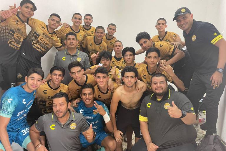 Dorados de Sinaloa mantiene el paso en la Tercera División