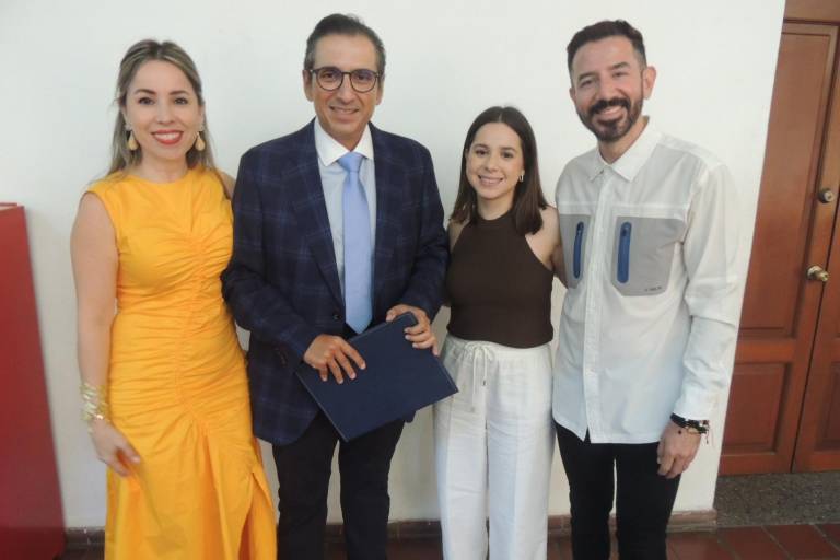 Celebran los 45 años de Buena Vista Sinaloa