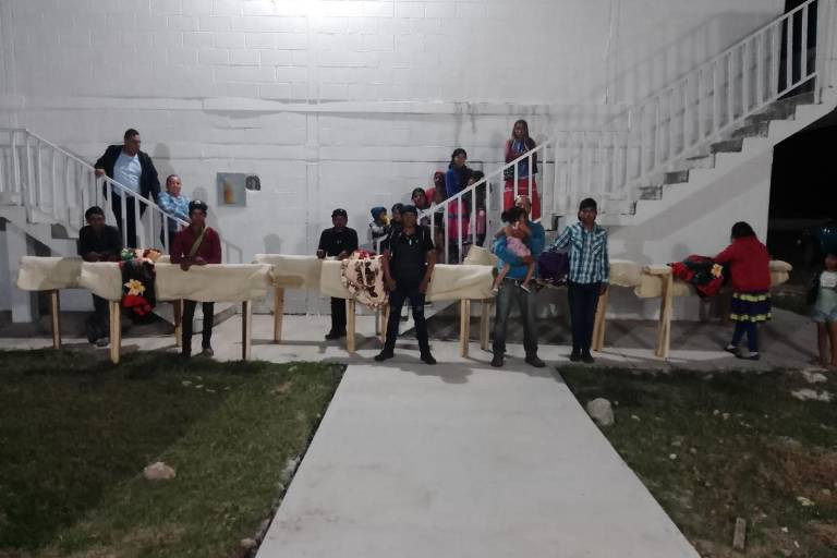 Habitan 10 familias de jornaleros albergue en Teacapán, Escuinapa